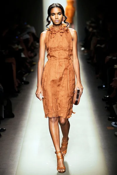 Look 35